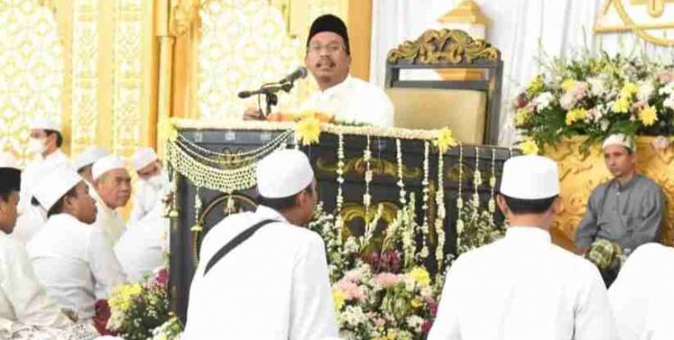 Para Habaib dan Ribuan Jamaah Majelis Dzikir Al-Khidmah Doakan Sidoarjo Terhindar Bala Bencana