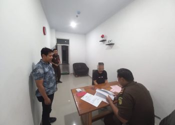 Serahkan Tersangka Tahap II Ke Kejari Banggai, Kasad: Tak Ada Ruang Bagi Pelaku Narkotika