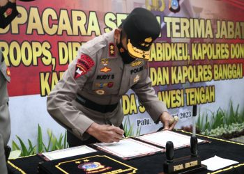 Kapolda Sulteng lantik tiga PJU dan tiga Kapolres di Sulteng