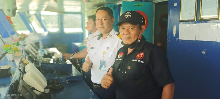 Feri KM Teluk Tolo PT ASDP Siap Layani Penumpan Penyeberangan Kolonodale-Siliti Selama Bulan Puasa dan Lebaran 1444 Hijriah