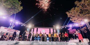 Festival Teluk Lalong 2025 Dibuka, Harmoni Budaya Banggai Jadi Sorotan